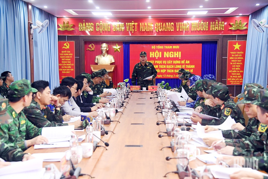 Bộ Tổng Tham mưu khảo sát tại đặc khu Bạch Long Vĩ